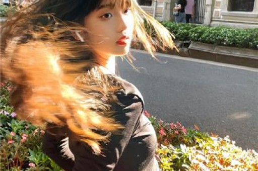 3大瓜！阿雅抄袭赵樱子当三当红小花交往多个老男星 个个离谱