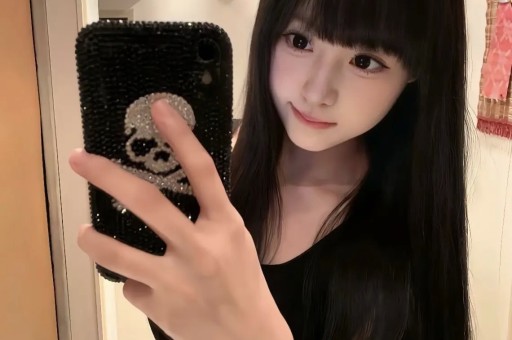 【圈快报】吴倩、奚梦瑶、谢霆锋、张晚意、钟楚曦、倪妮、徐若瑄、范丞丞
