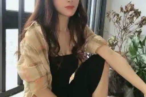 承诺满足网友任意要求 女网红恐翻车：被要顶配电脑