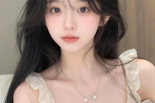 人民日报锐评假洋品牌风波只字未提董宇辉却句句不离董宇辉！